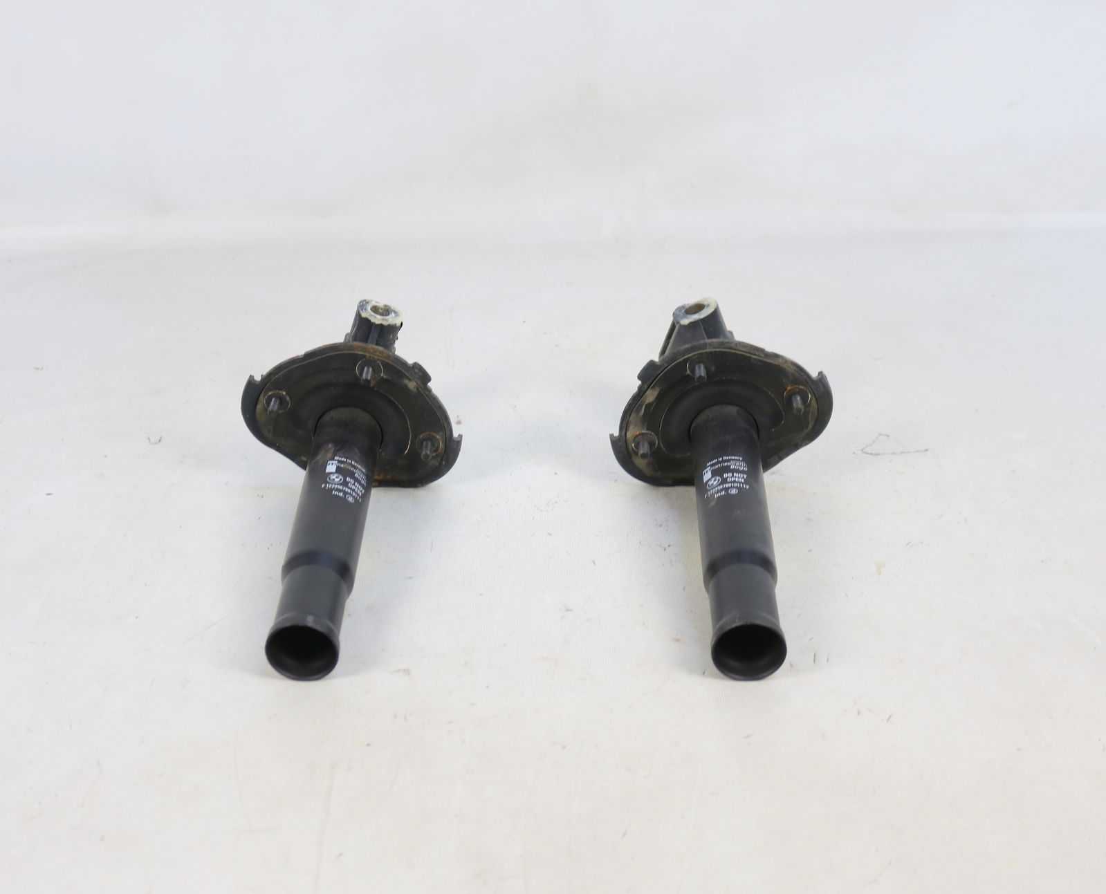 Picture of BMW  Rear Bumper Impact Shocks Mounting Struts E39 for sale