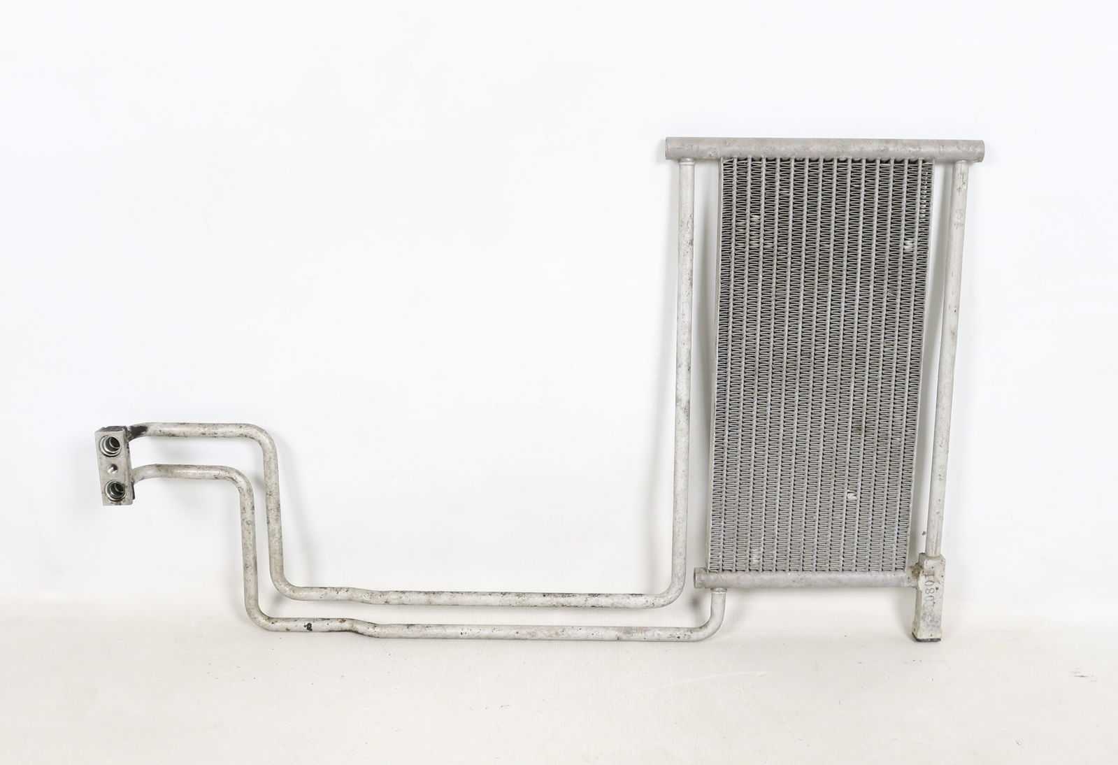 Picture of BMW 17221740798 Automatic Transmission Oil Cooler Radiator E39 for sale