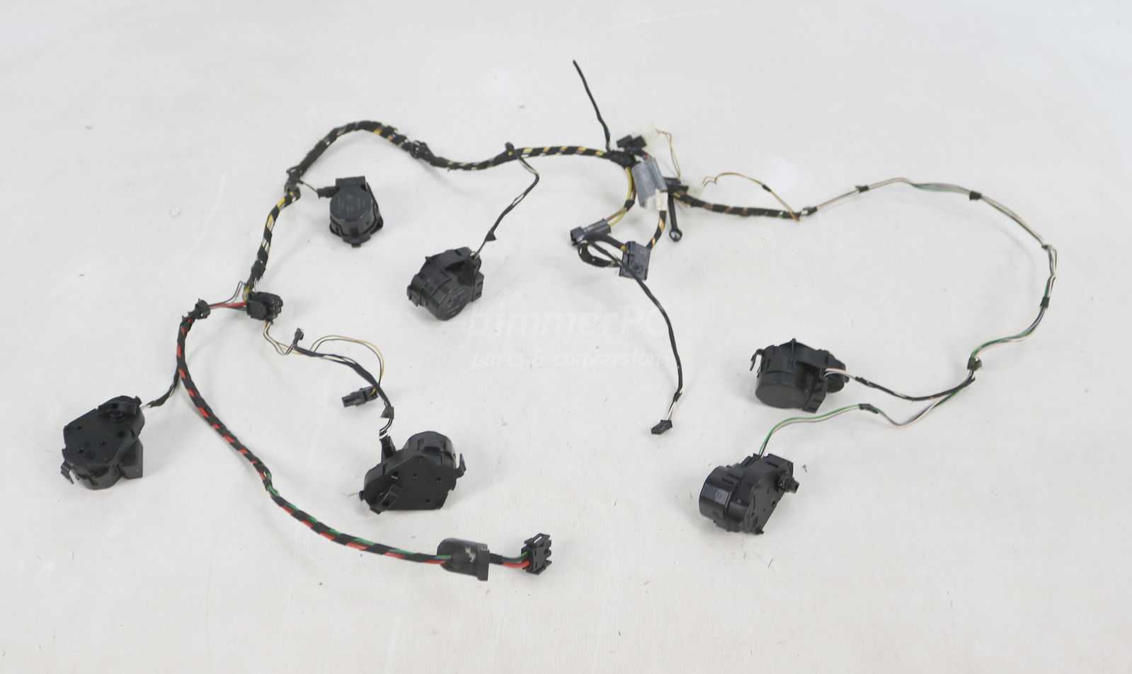 Picture of BMW 64118385553 Heater Box Cable Wiring Harness with Vent Stepper Motors Actuators E39 Late for sale