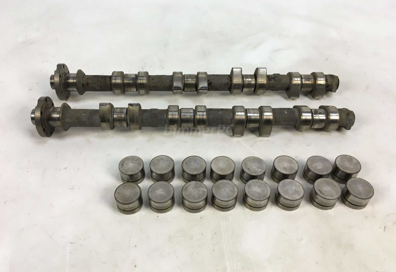 Picture of BMW  Engine Left Bank 2 Camshafts Set Cyl 5-8 M62 V8 Motor E31 E38 E39 for sale