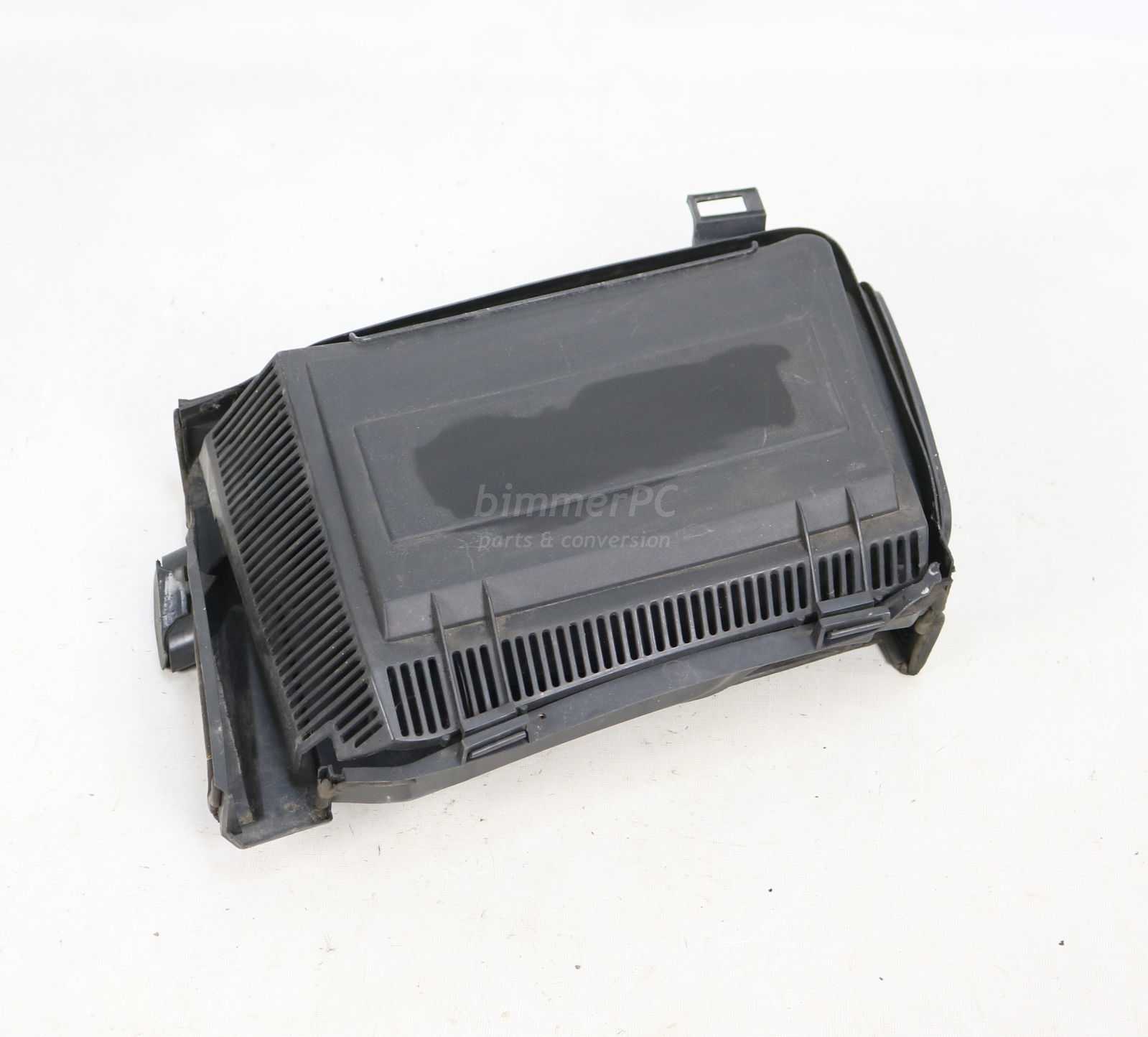 Picture of BMW 64318379625 Left Front Microfilter Intake Air Box Cleaner Housing w Cover E39 Early for sale