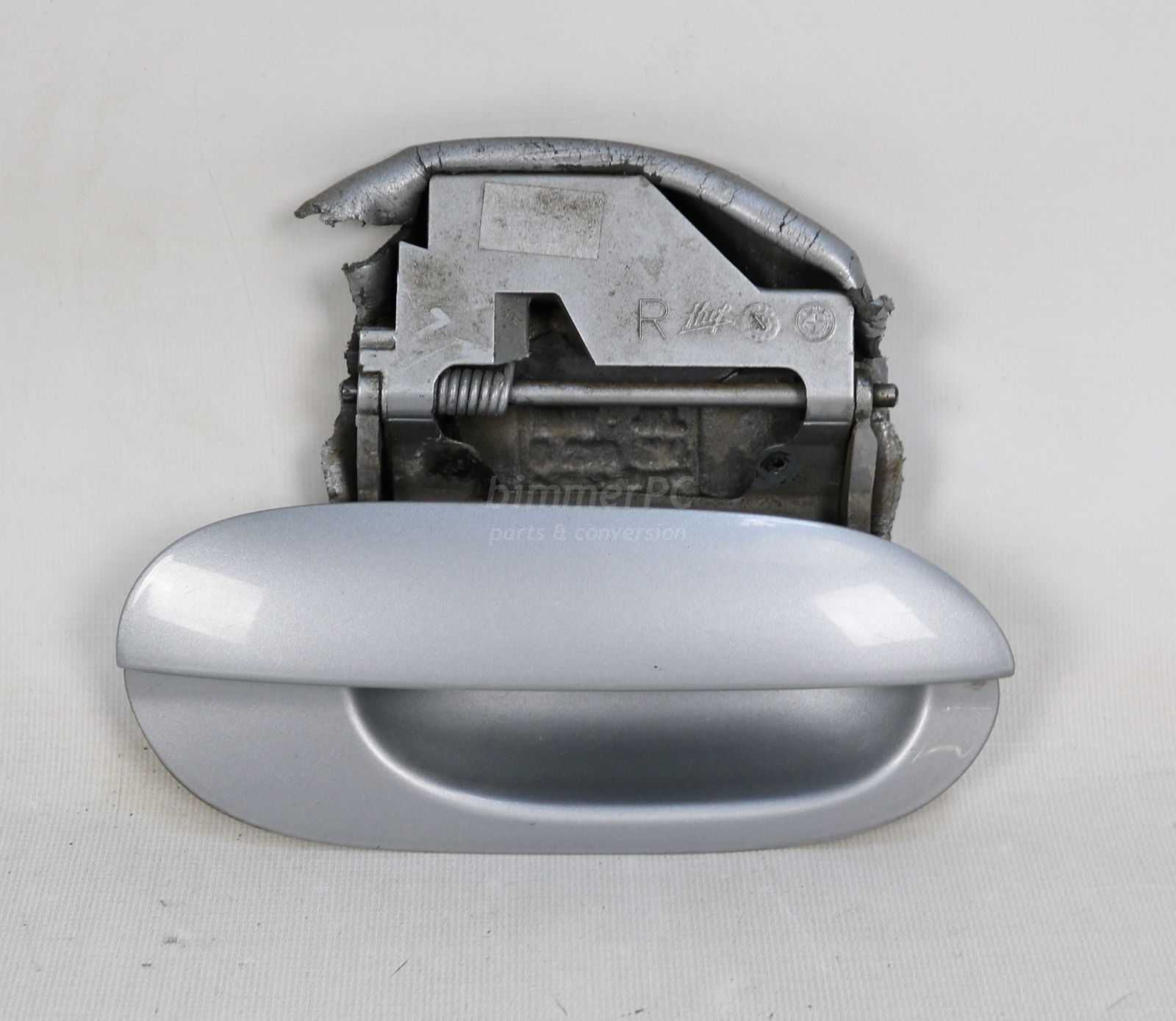 Picture of BMW 51218245462 Right Front Passengers Door Handle Metal E39 for sale