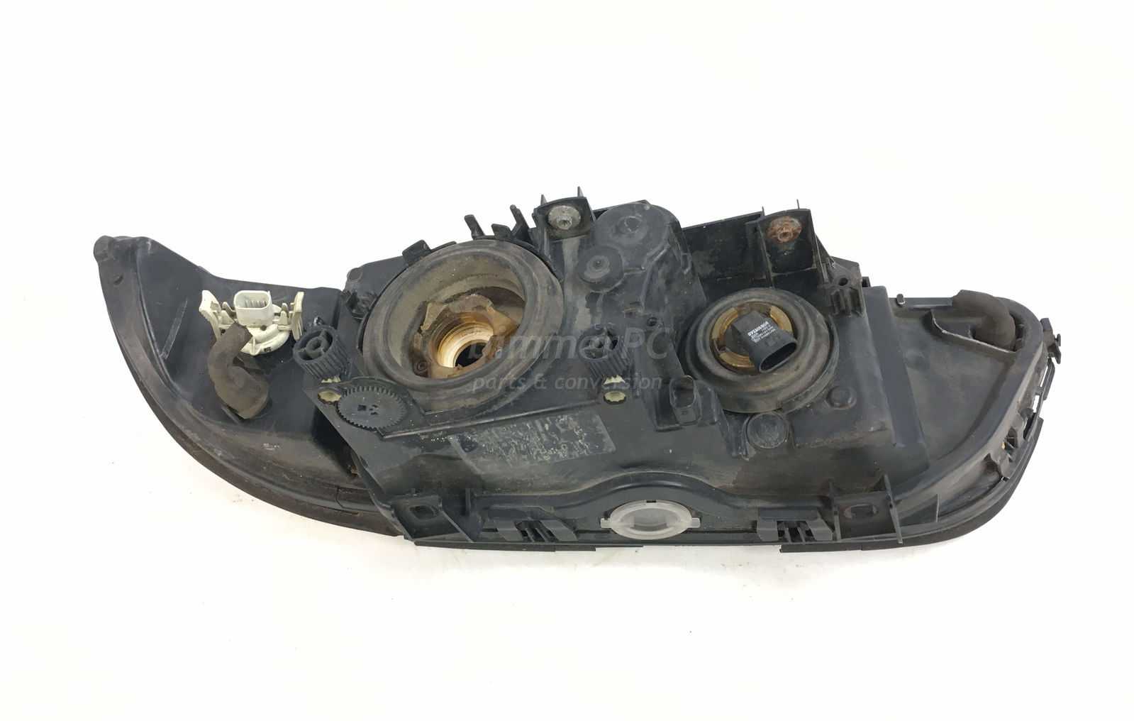 Picture of BMW 63138362526 Passengers Right Headlight Lamp Non-Xenon E39 Early for sale