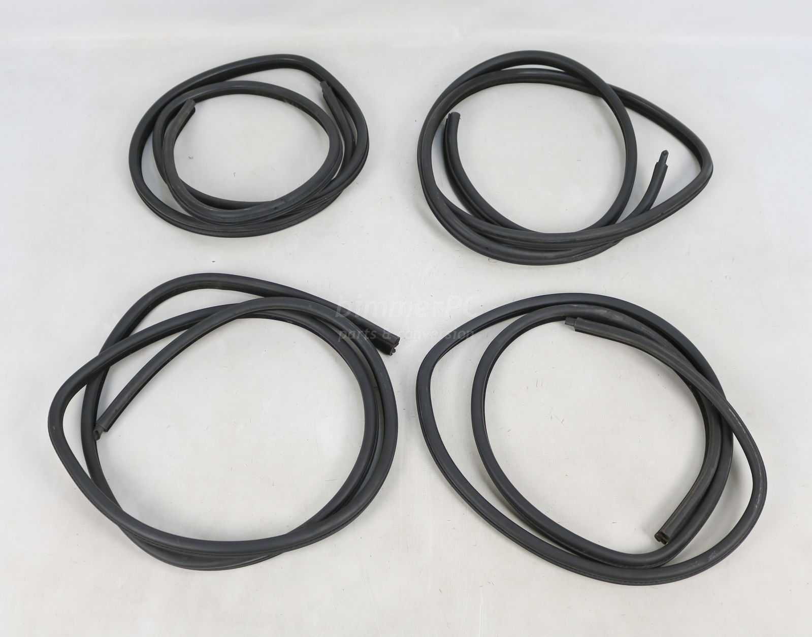 Picture of BMW  Door Seals Set Black Weatherstrip Edge Protector Trims Entry Gaskets E46 Sedan for sale