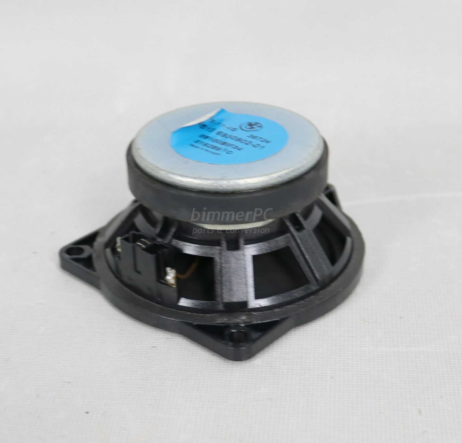 Picture of BMW 65136930902 Front Door Rear Deck Woofer Loud Speaker E60 E61 E82 E90 E65 Mini for sale