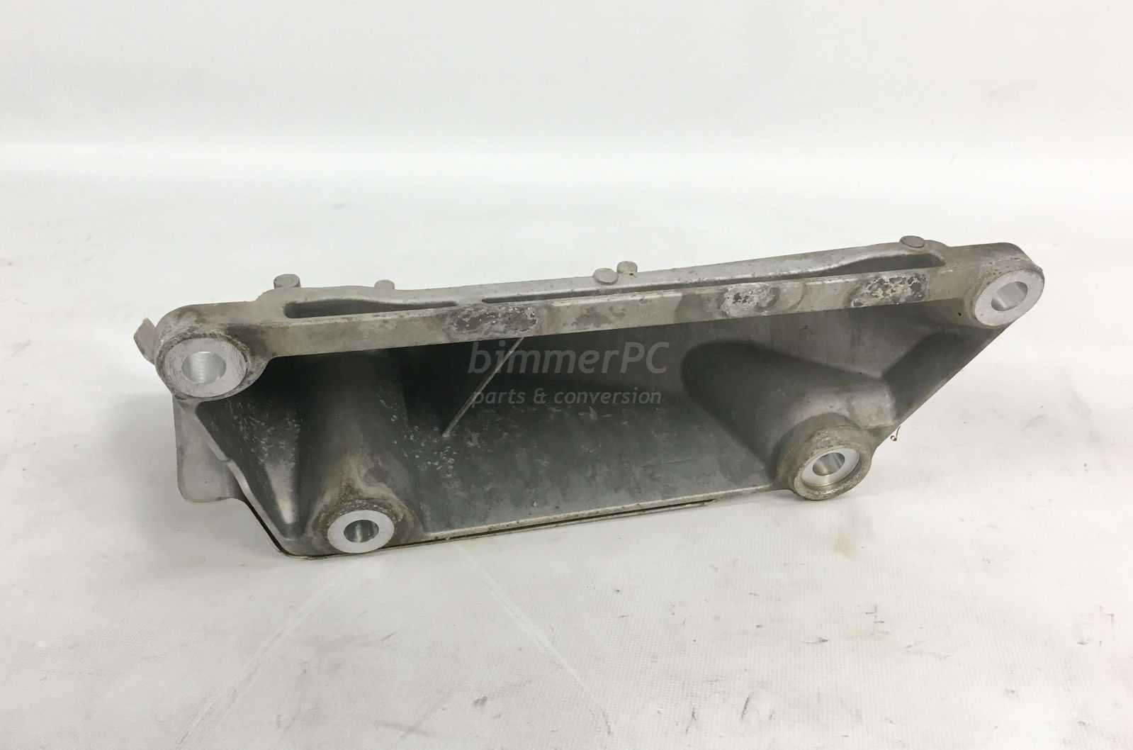 Picture of BMW 22116770050 Right Passengers Engine Motor Mount Arm Support Bracket E90 E91 E92 E84 AWD xDrive for sale