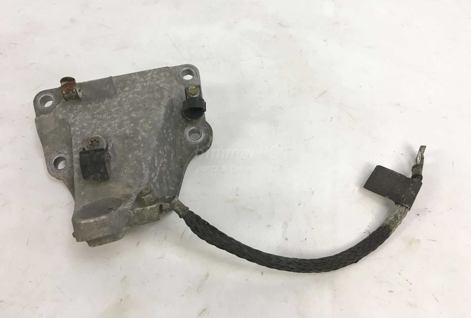 Picture of BMW 22116770049 Left Drivers Engine Motor Mount Arm Support Bracket E90 E91 E92 AWD xDrive for sale