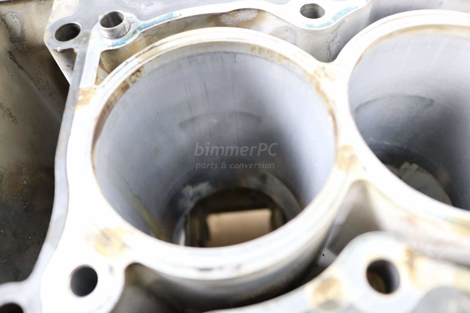 Picture of BMW 11110392851 N52 Inline 6 Cylinder Bare Motor Block Engine E90 E91 E60 E61 E85 E86 for sale