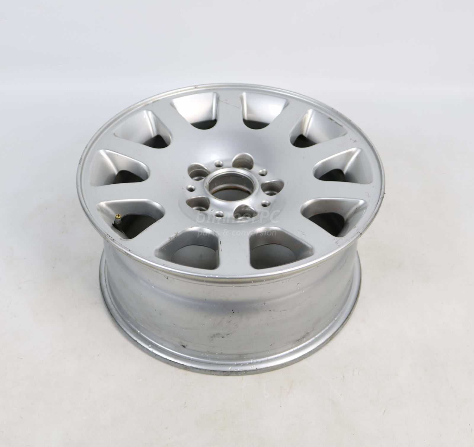 Picture of BMW 36111095048 Style 60 16" Alloy Wheel Rim E38 for sale