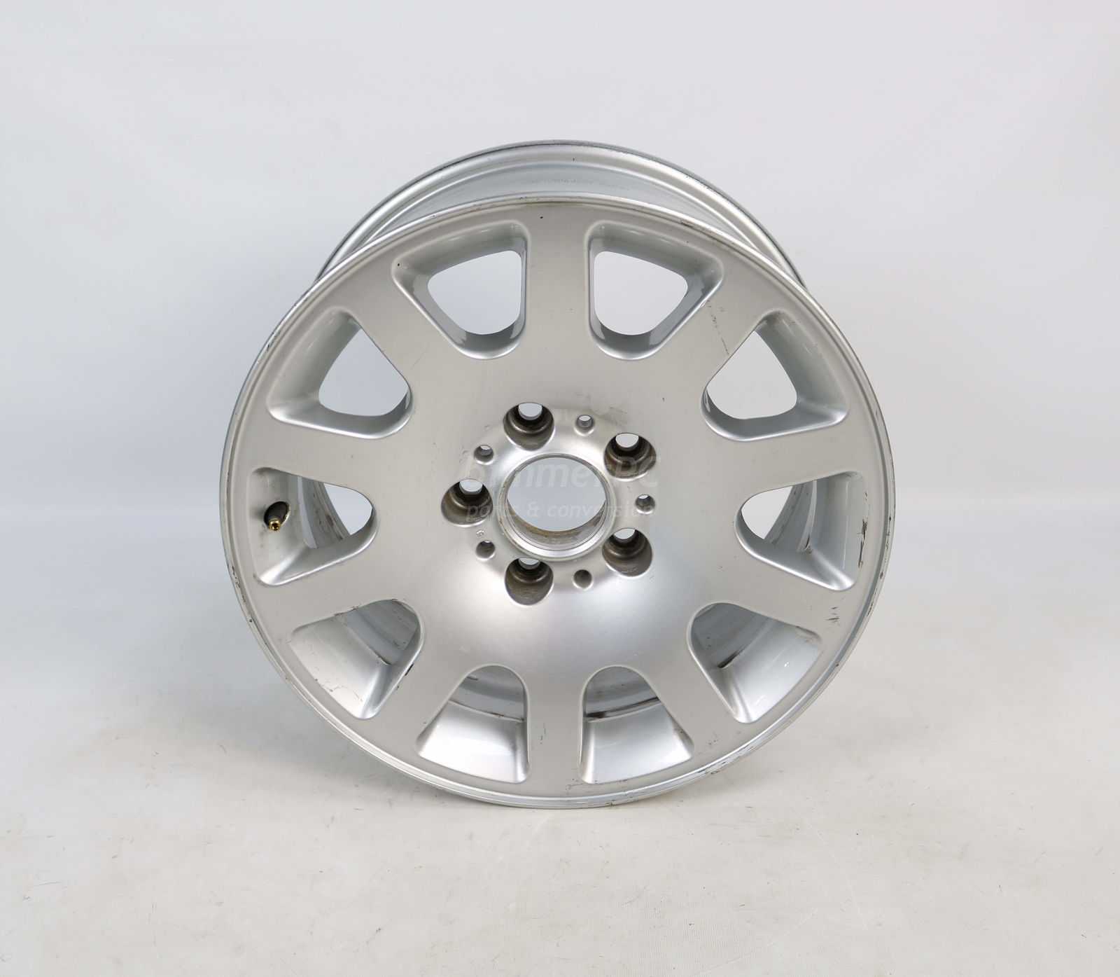 Picture of BMW 36111095048 Style 60 16" Alloy Wheel Rim E38 for sale