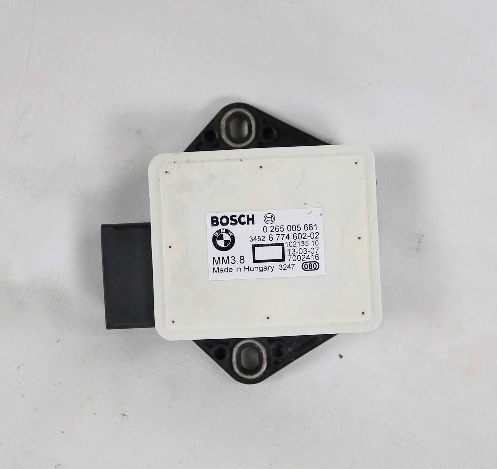 Picture of BMW 34526774602 DSC Speed Sensor Yaw Rate Control Module Unit DXC AWD xi E90 E92 E60 E70 Early for sale