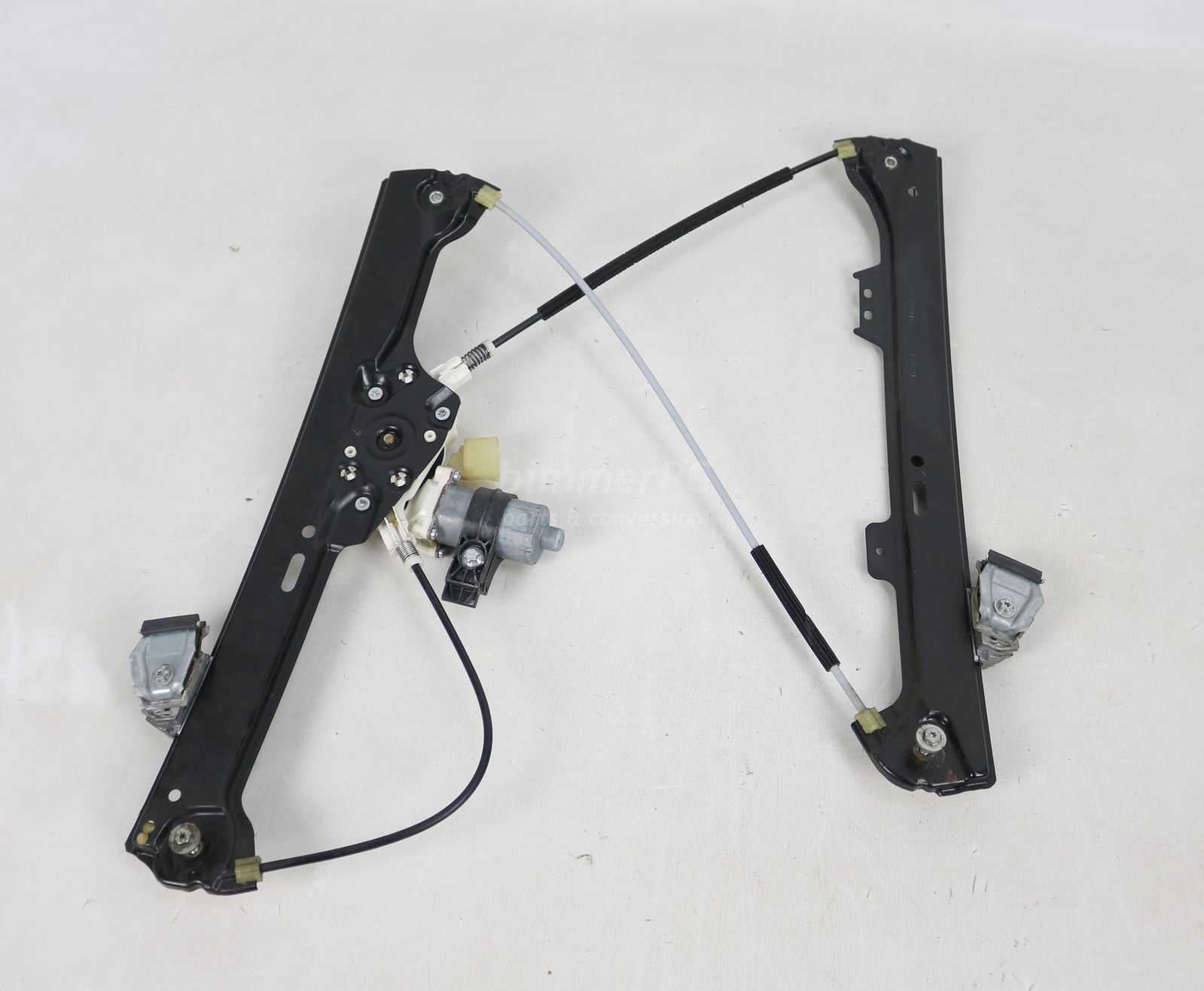 Picture of BMW 51337184384 Right Front Passengers Door Window Regulator Motor E60 E61 for sale