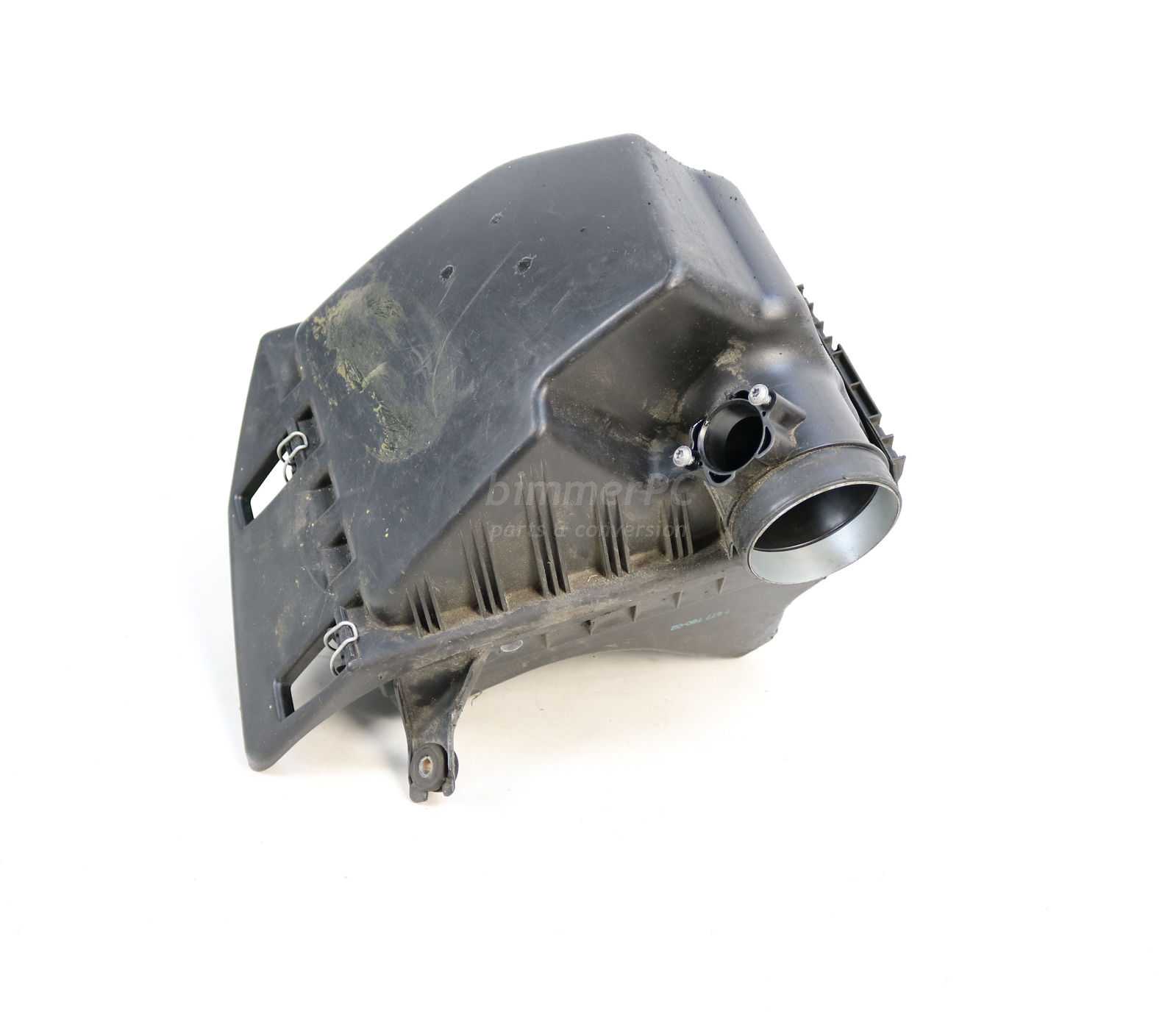 Picture of BMW 13717577780 Intake Air Box Filter Cleaner Housing N52n E60 LCI Late for sale