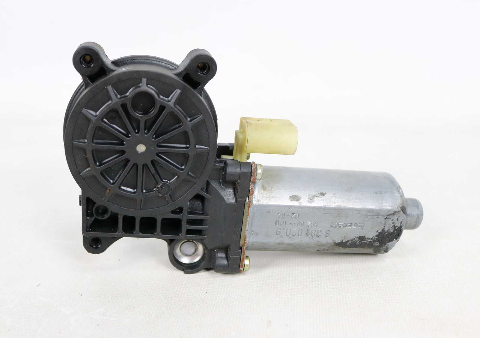 Picture of BMW 67628381020 Right Front Passengers Door Window Motor Lifting Regulator Gearbox E53 for sale