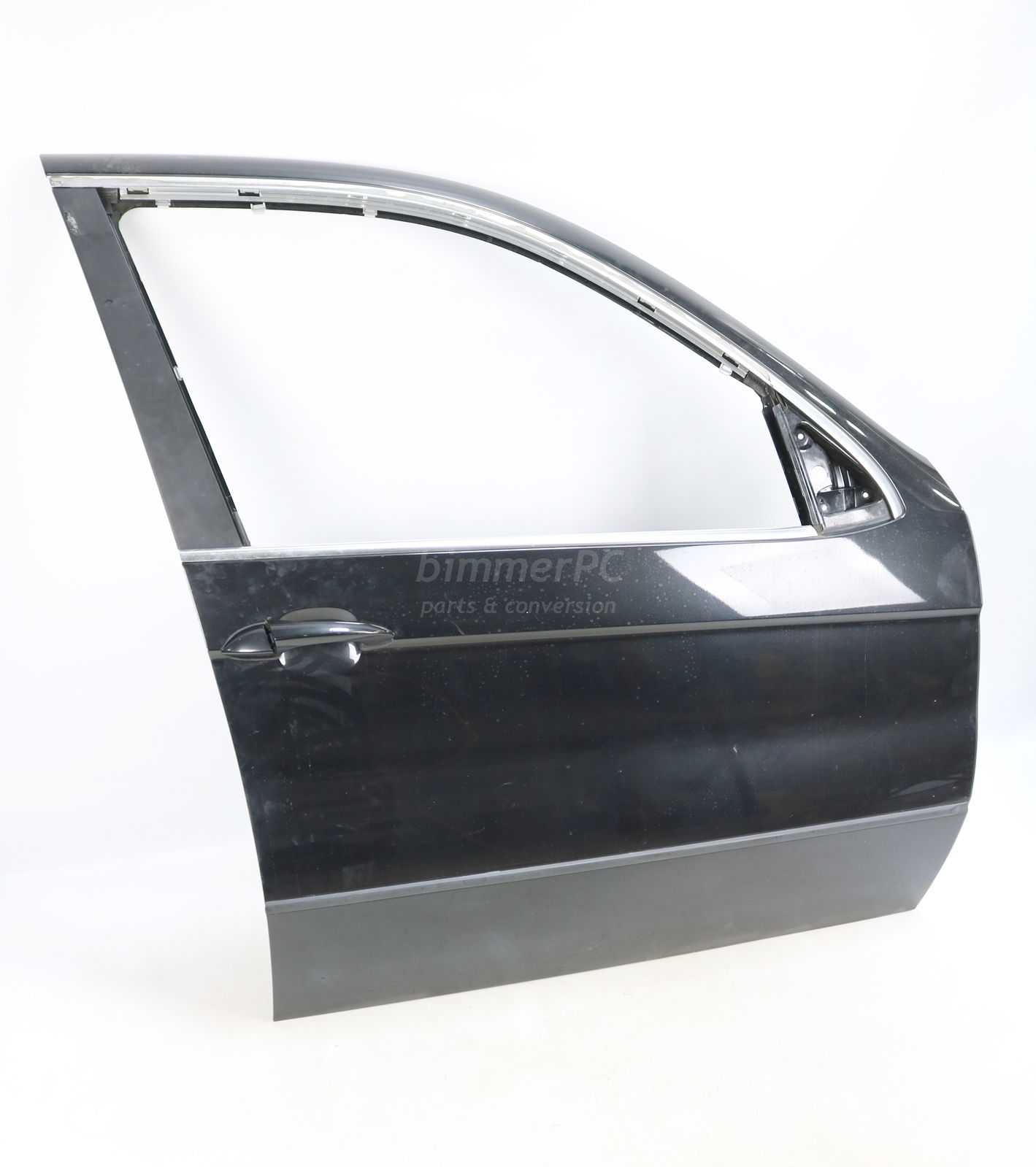 Picture of BMW 41518256824 Right Front Passengers Door Shell E53 for sale