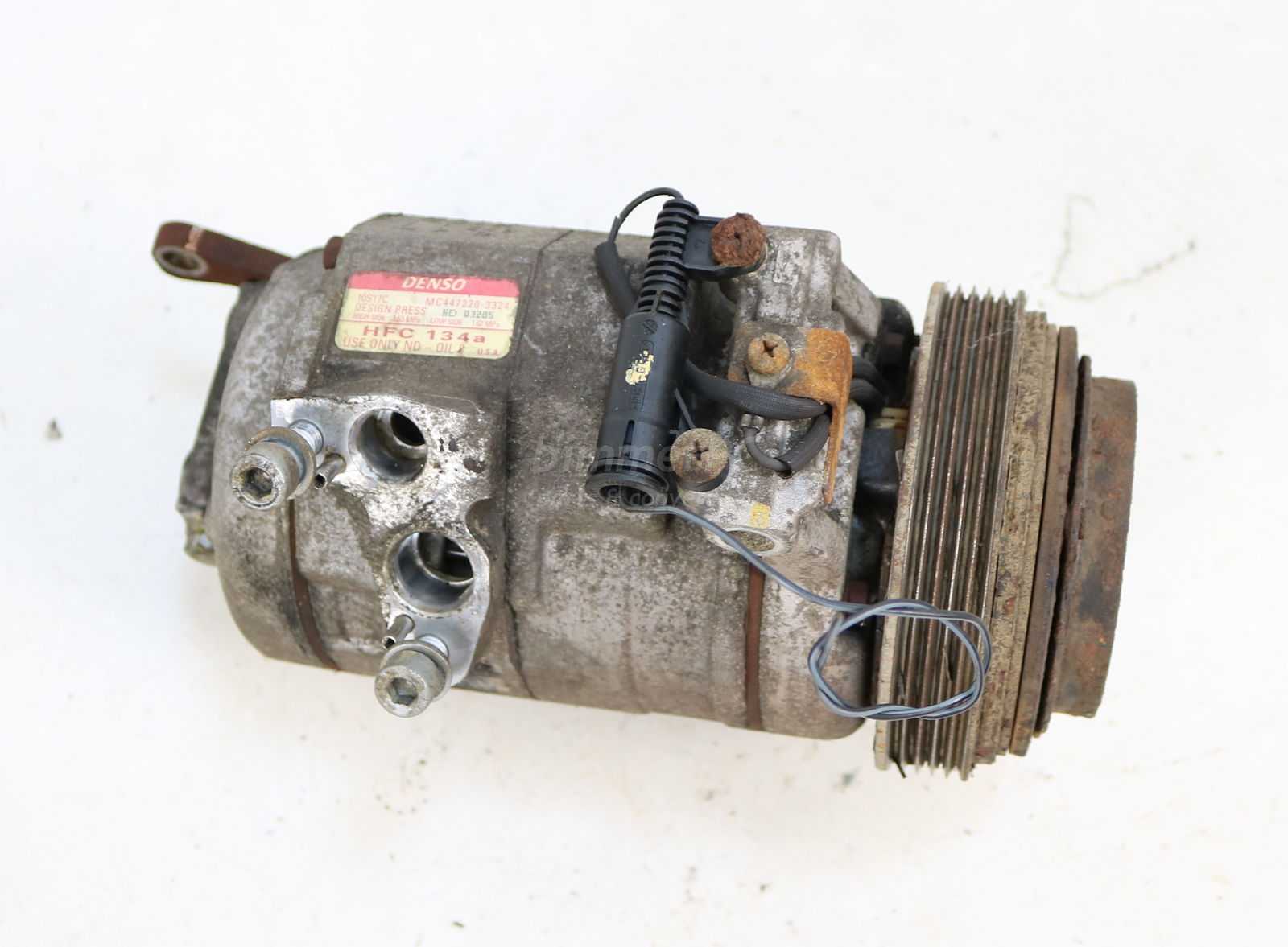 Picture of BMW 64526921651 AC Air Conditioning Compressor M62tu 4.4i 4.6is E53 X5 V8 Early for sale