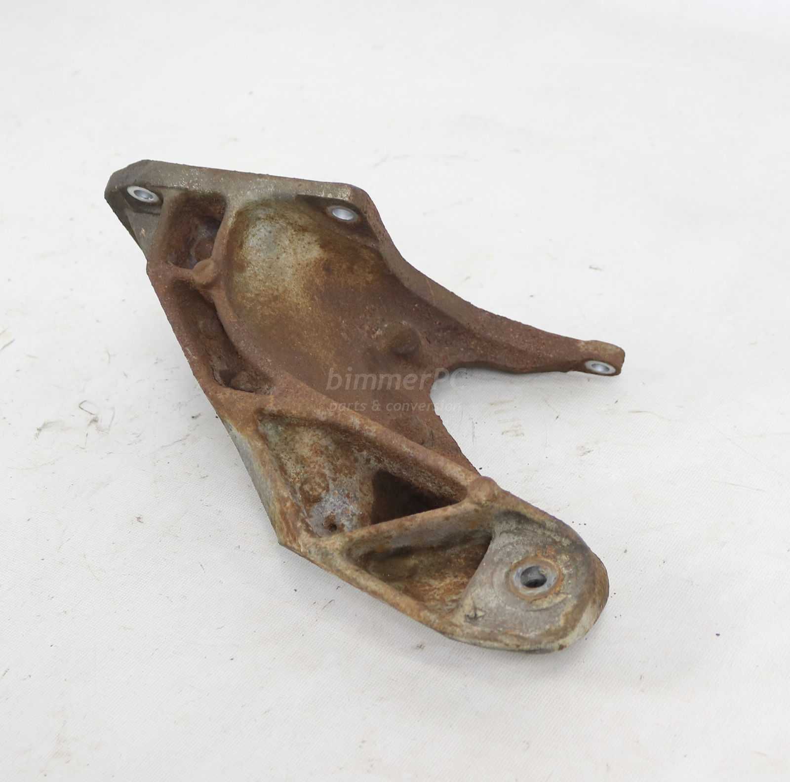 Picture of BMW 22116751345 Engine Left Motor Mounting Arm Bracket M62tu V8 E53 X5 for sale