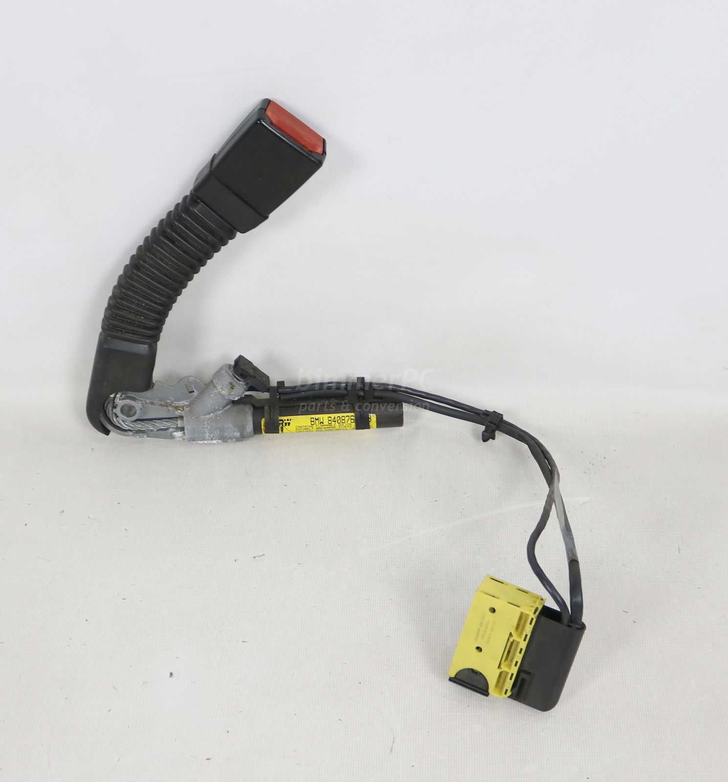 Picture of BMW 72117078042 Right Passengers Front Seat Belt Tensioner Buckle Receiver Latch Catch E53 E83 E85 E86 for sale