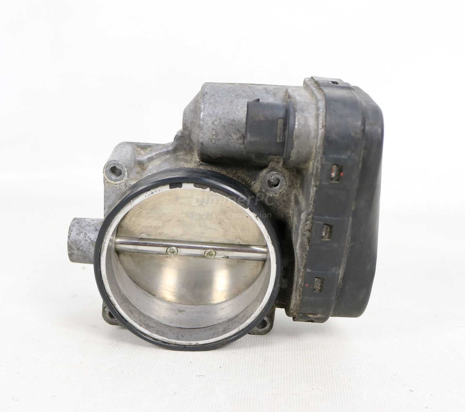 Picture of BMW 13541435959 Intake Throttle Body M62tu V8 E38 E39 E53 X5 for sale