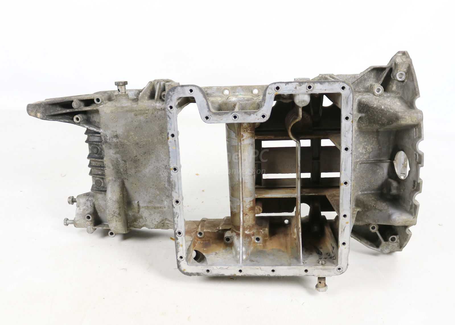 Picture of BMW 11137500524 Engine Upper Oil Pan M62tu V8 E53 for sale