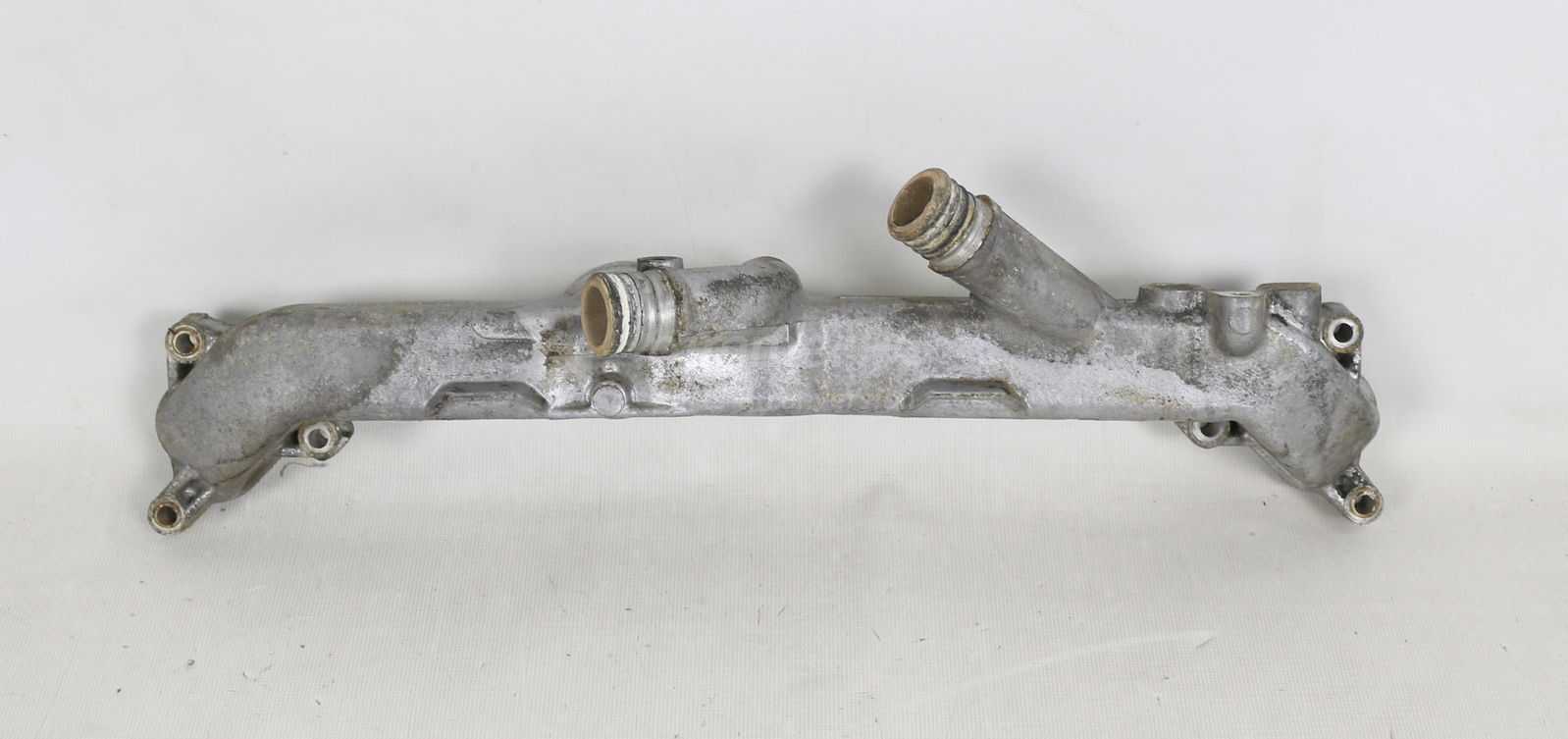 Picture of BMW 11531437493 Engine Rear Coolant Manifold Accumulator V8 M62tu E38 E39 E53 E52 for sale