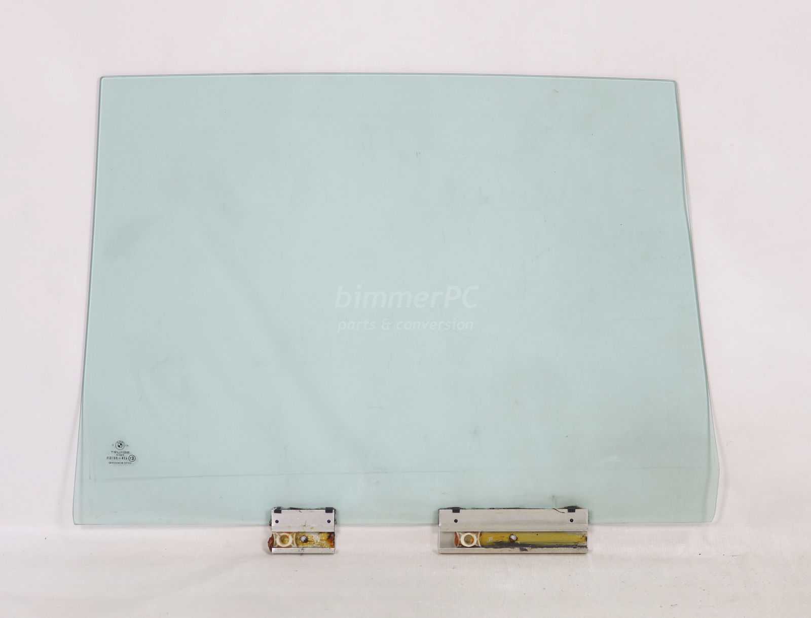 Picture of BMW 51348105036 Rear Right Passengers Window Door Glass Pane Long Wheelbase LWB E32 for sale