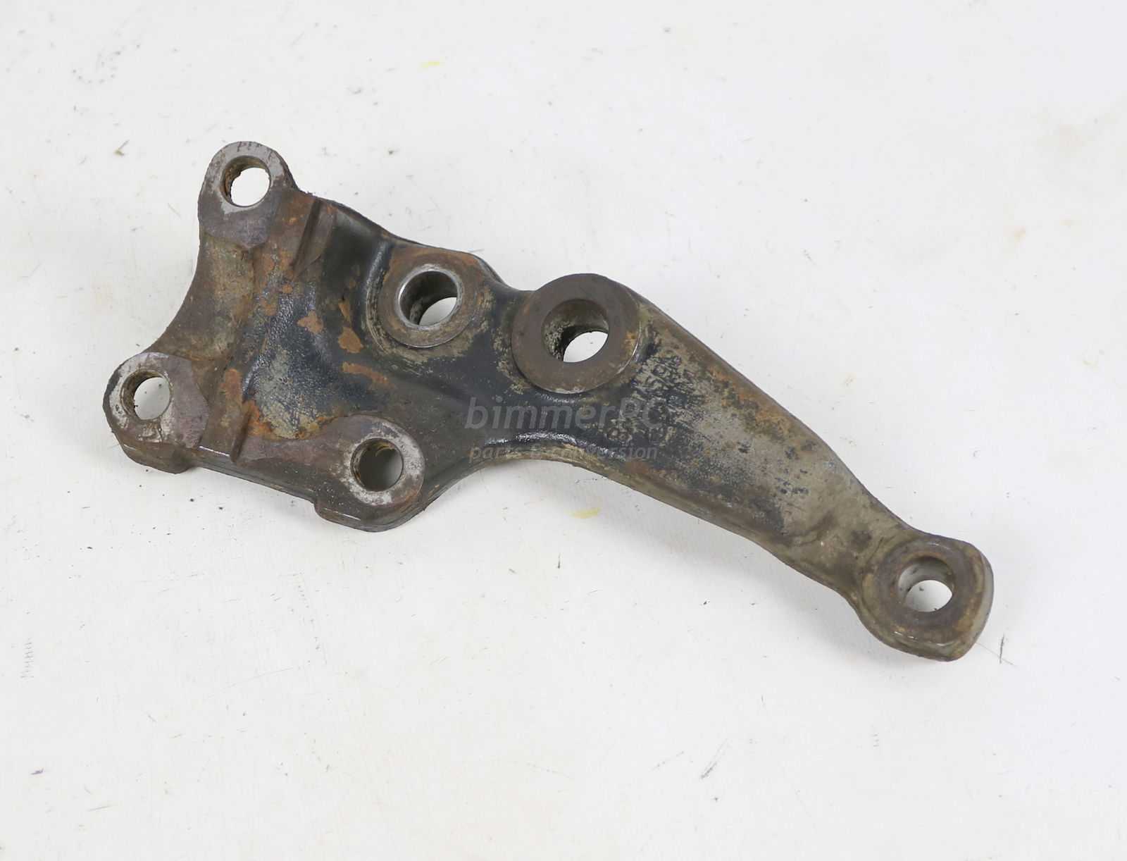 Picture of BMW 31131133558 Right Front Steering Base Plate Strut Housing Tie Rod Mount E34 E32 for sale