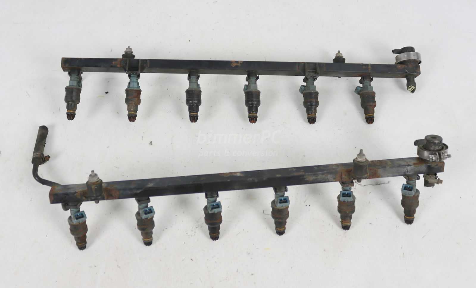 Picture of BMW 3531729587 Engine Fuel Rails w Injectors Left Right Set M70 V12 E32 E31 Early for sale