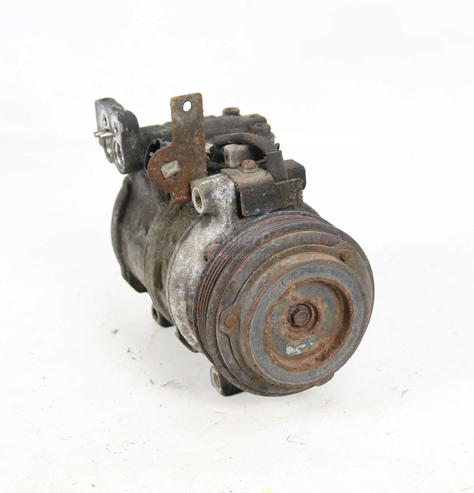 Picture of BMW 64528390964 Air Conditioning Compressor AC E32 E31 V12 for sale