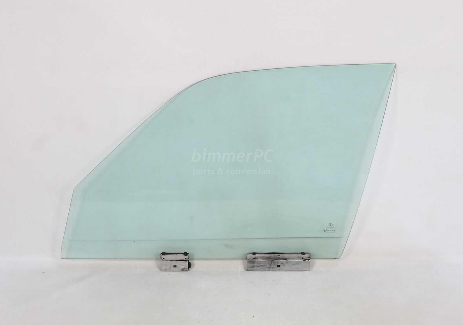 Picture of BMW 51328105031 Front Left Drivers Window Pane Door Glass E32 for sale