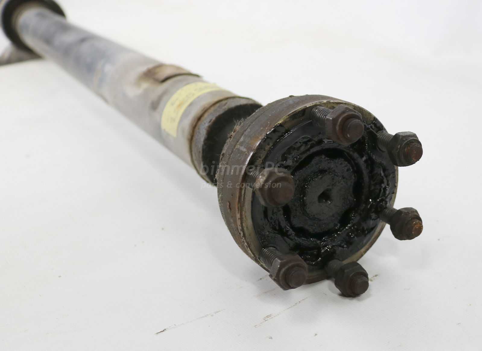 Picture of BMW 26111227202 Automatic Transmission Driveshaft M70 V12 750iL E32 for sale