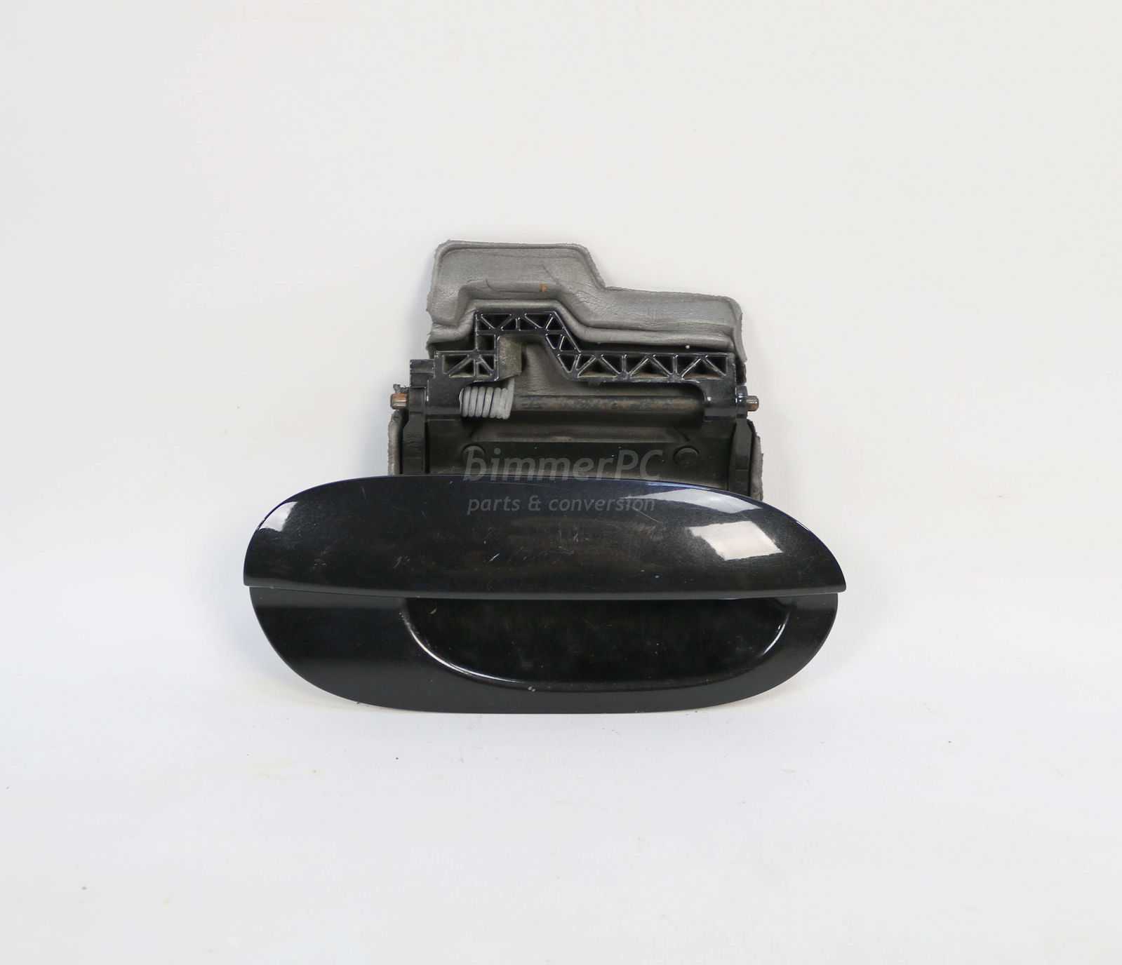 Picture of BMW  Right Front Passengers Door Handle Plastic E39 for sale