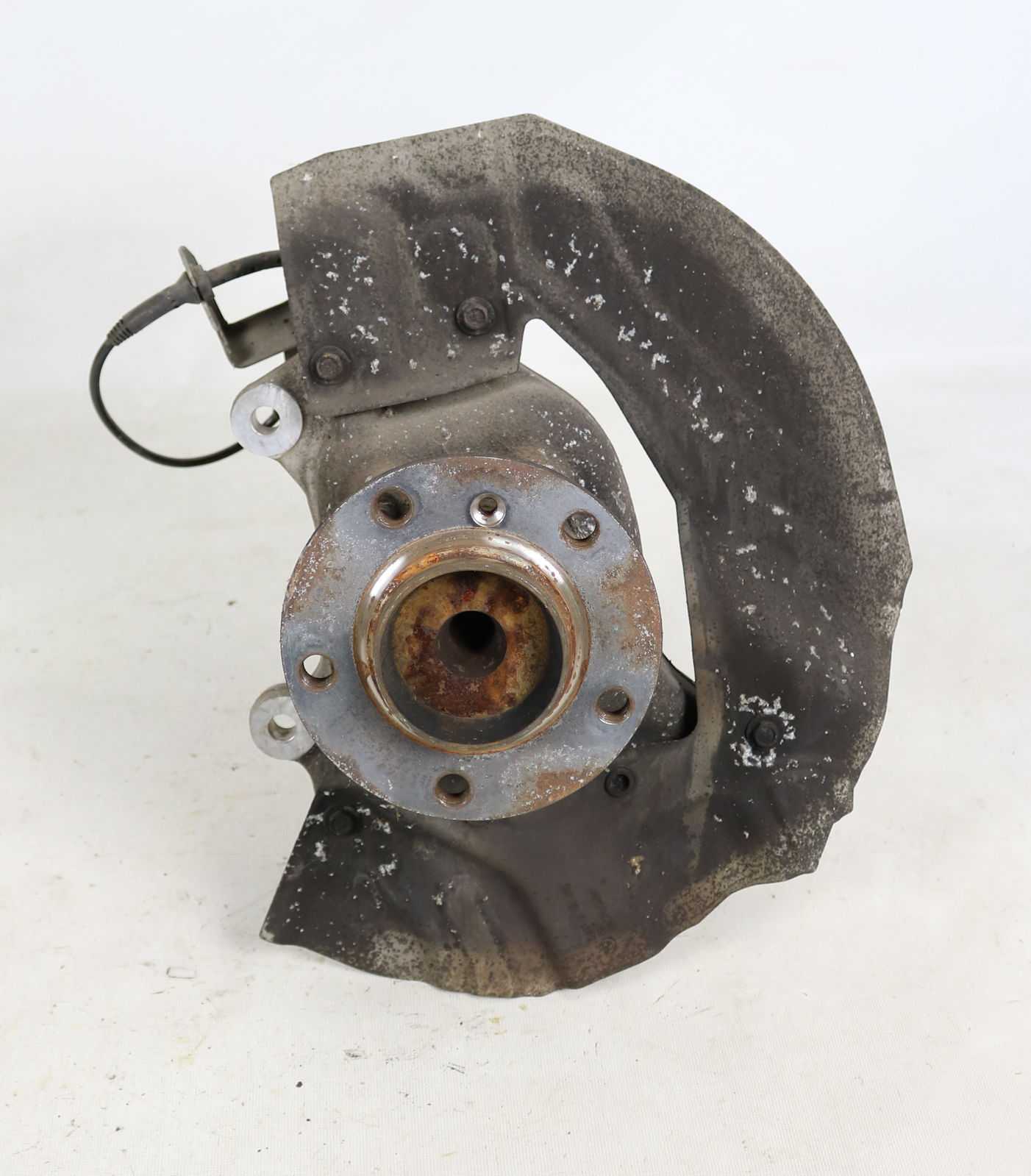 Picture of BMW 31216753462 Front Right Passengers Kingpin Steering Knuckle Bearing Wheel Hub Carrier E65 E66 for sale