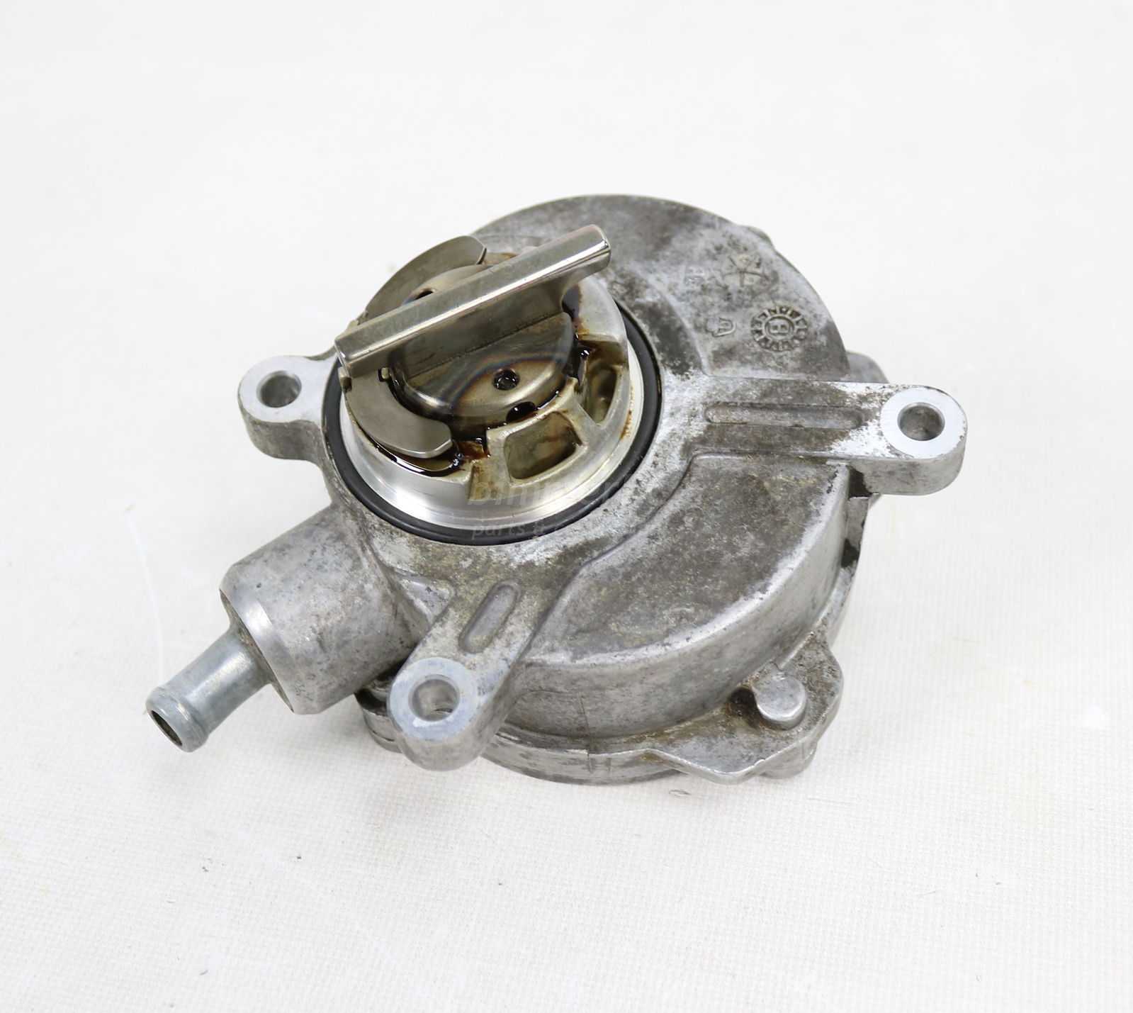 Picture of BMW 11667635657 Engine Brake Booster Vacuum Pump N62 N62n V8 N73 V12 E60 E63 E64 E65 E66 E53 E70 RR for sale