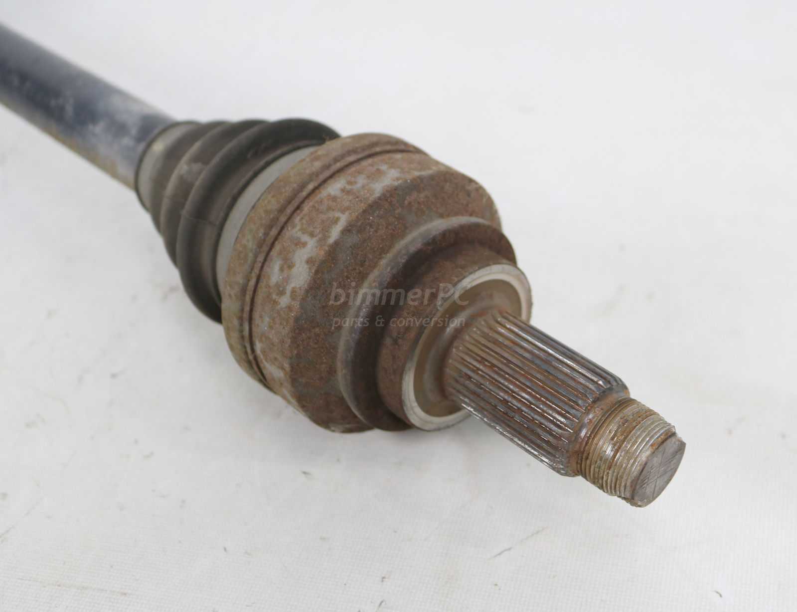 Picture of BMW 33207572432 Rear Axle CV Half Shaft V8 E60 E63 E66 E65 Late for sale