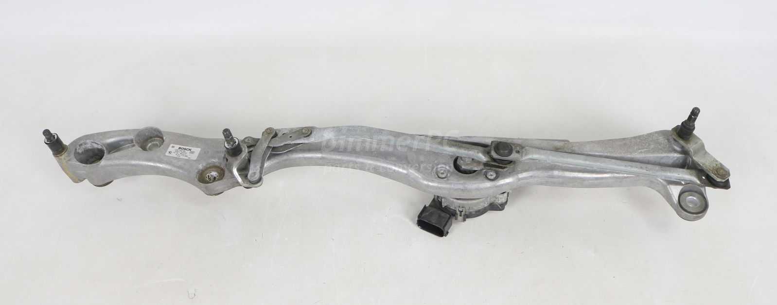 Picture of BMW 61617174969 Windshield Wipers Linkage Gearbox w Drive Motor E65 E66 RR for sale