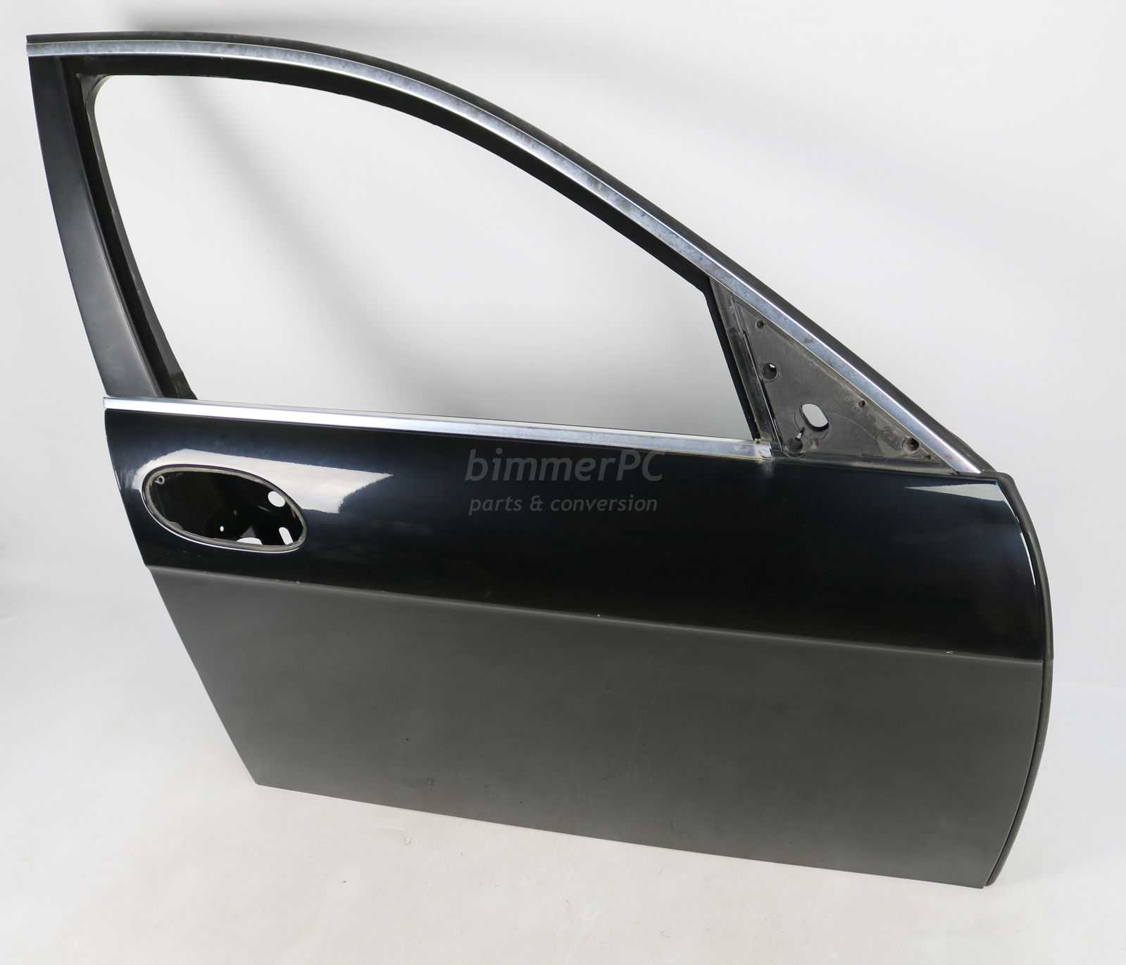 Picture of BMW 41517202082 Right Front Passengers Door Shell E65 E66 for sale