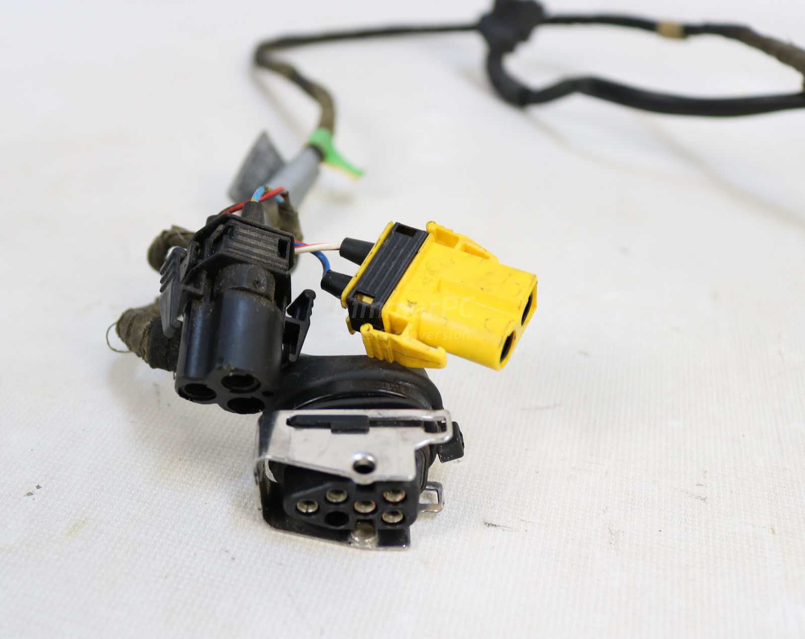 Picture of BMW 61128351956 Right Front Passengers Door Wiring Harness E34 1991 for sale