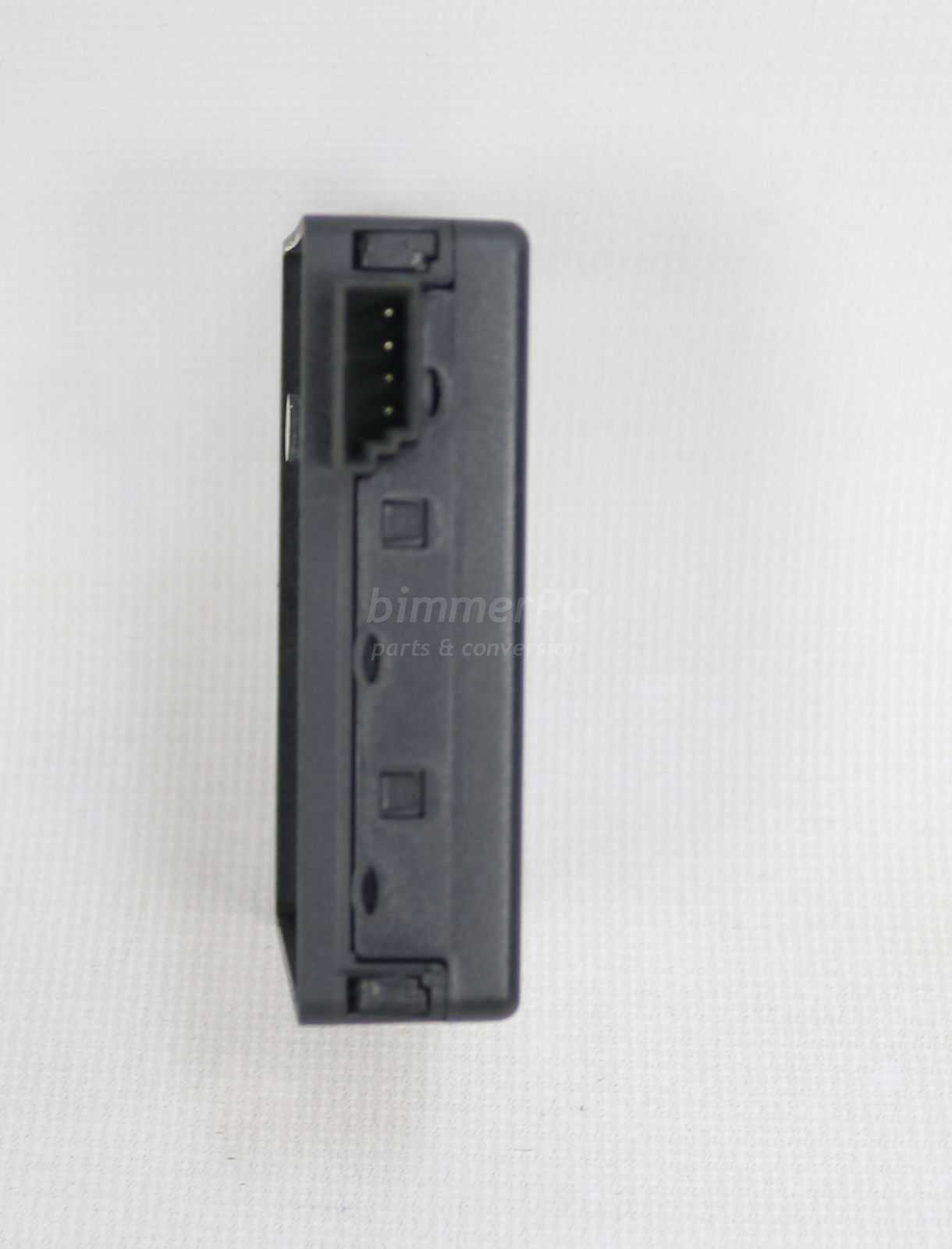 Picture of BMW 61359120309 Rain Light Windshield Sensor Control Module E60 E61 E63 E64 E65 E66 for sale