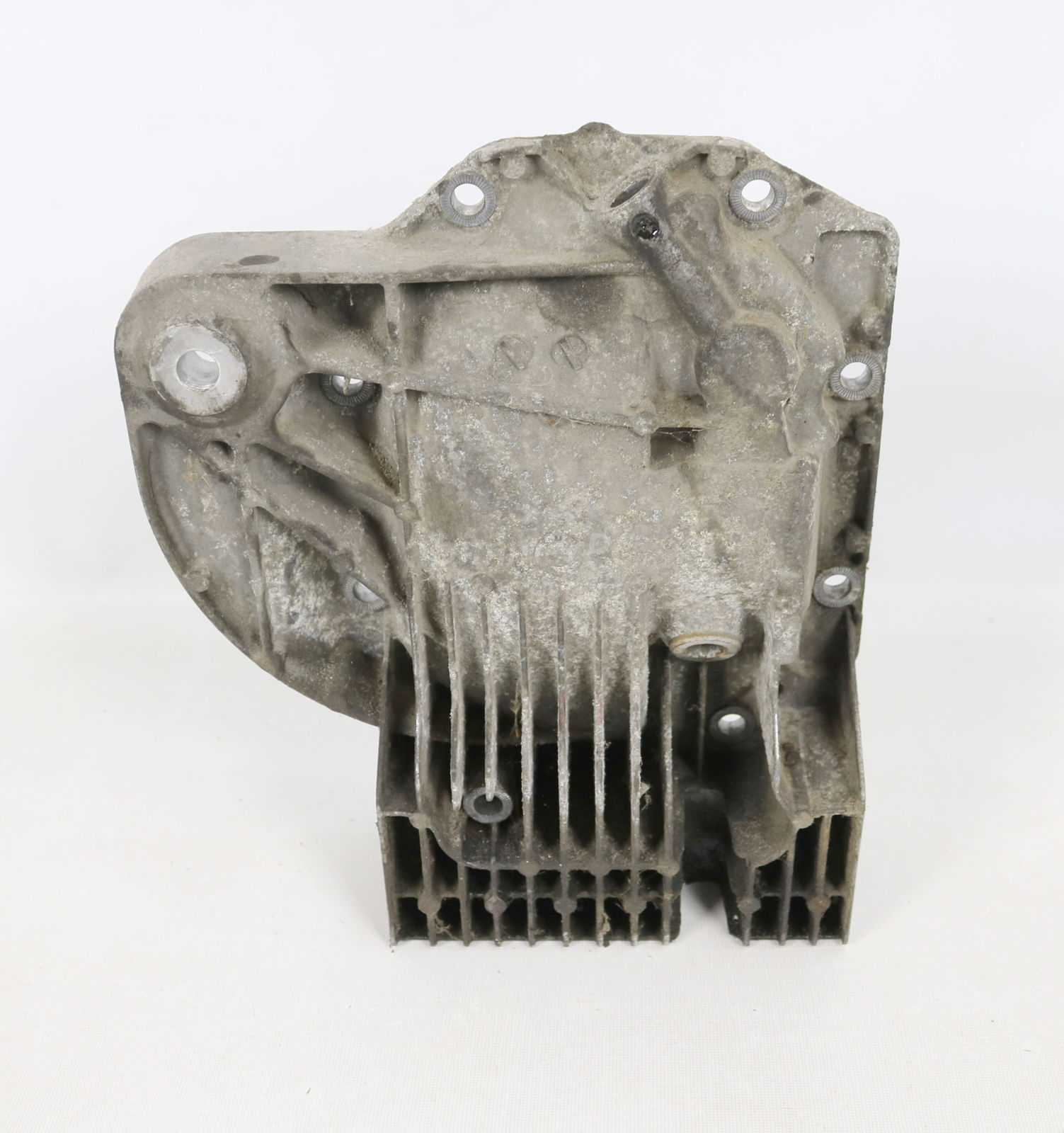 Picture of BMW 33111428929 Final Drive Differential Rear End Cover Large Case E65 E66 V12 N73 for sale