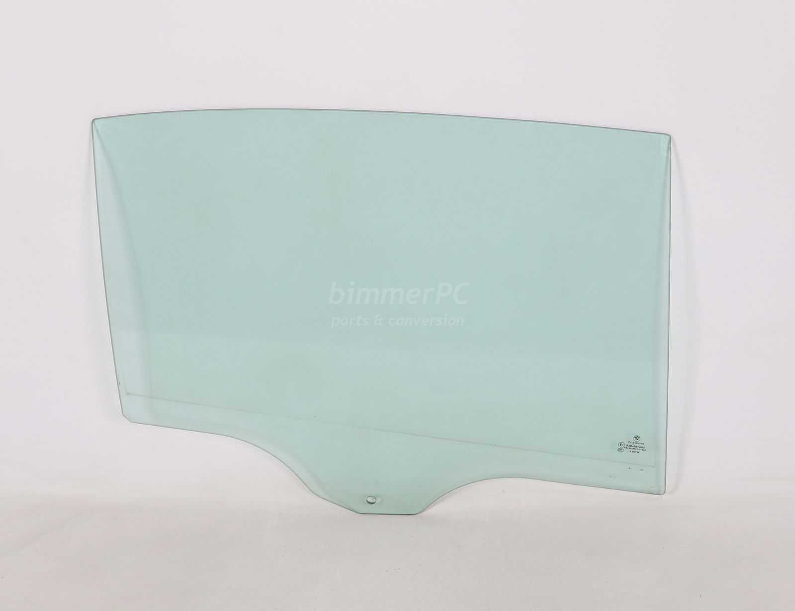 Picture of BMW 51357007512 Rear Right Door Window Glass Pane LWB Li E66 for sale