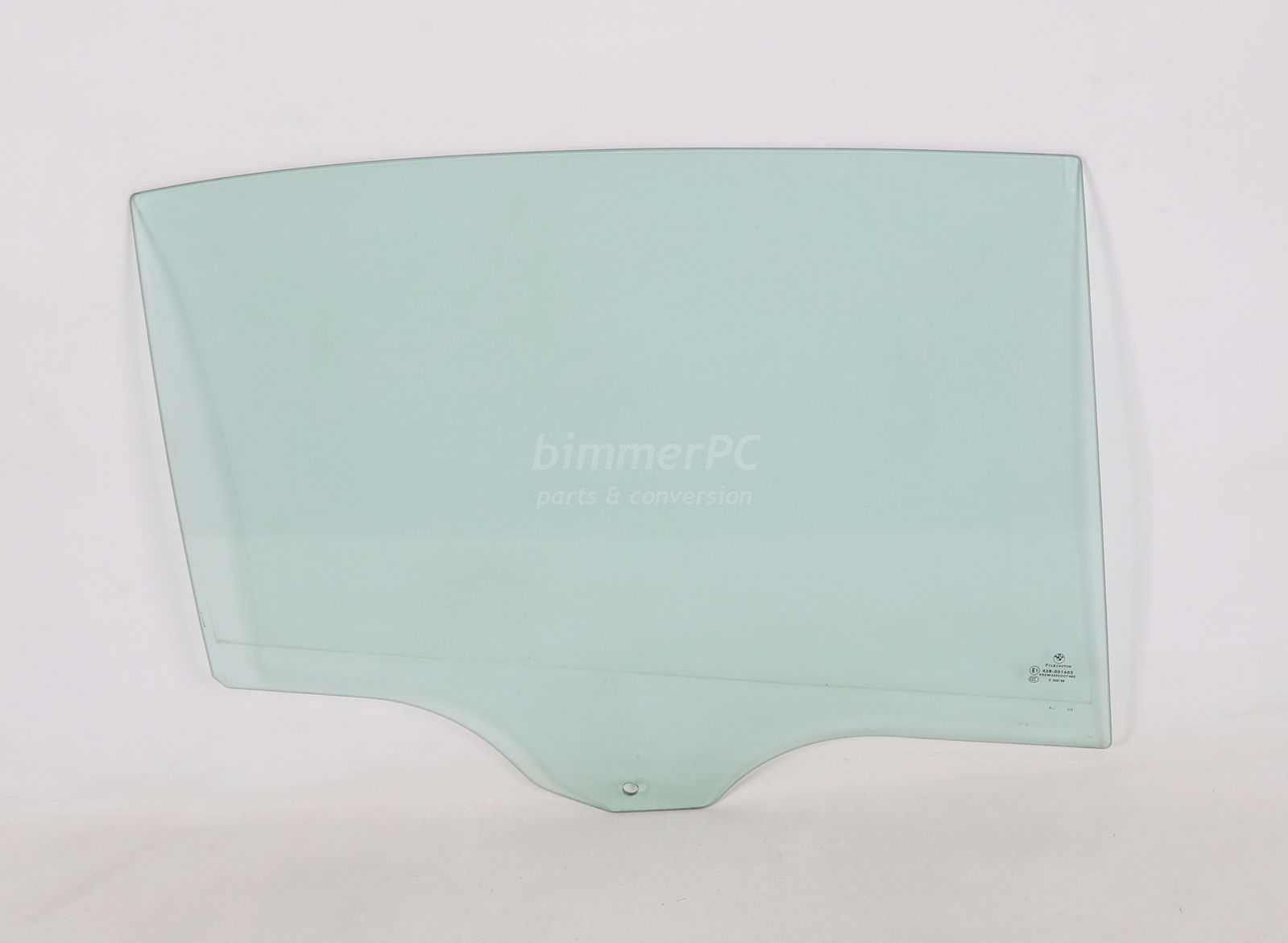 Picture of BMW 51357007512 Rear Right Door Window Glass Pane LWB Li E66 for sale