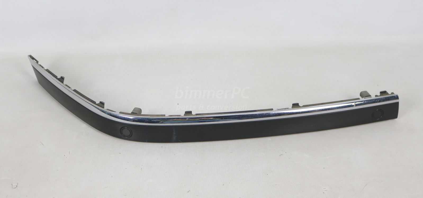 Picture of BMW 51117043462 Front Right Passengers Bumper Chrome Plastic Trim Impact Strip Moulding w PDC E65 E66 Early for sale