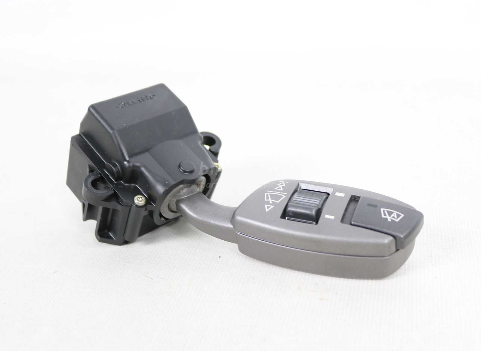 Picture of BMW 61316911519 Windshield Wiper Switch Steering Column Stalk w Rain Sensor E65 E66 Early for sale