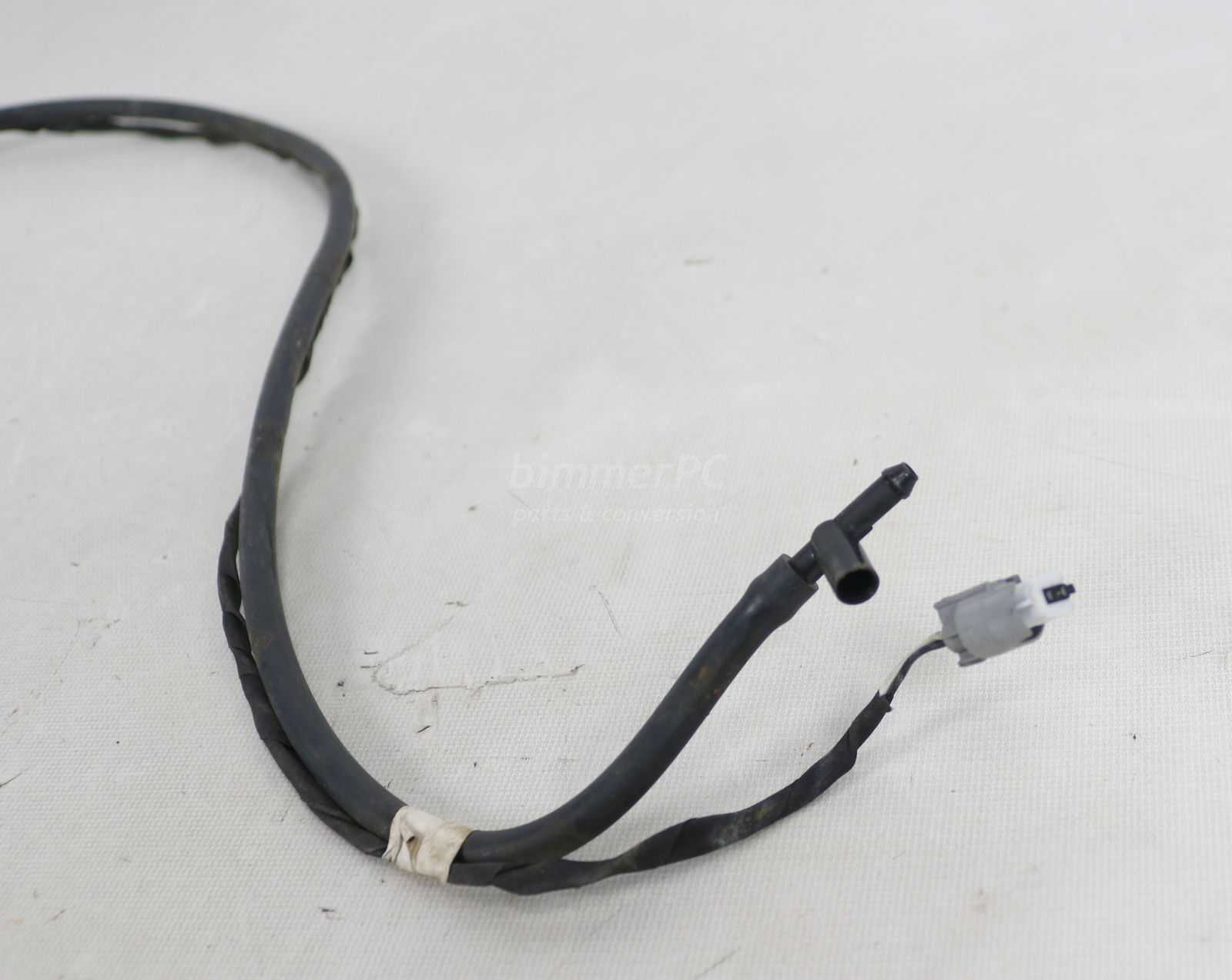 Picture of BMW  Windshield Washers Hose Line w Cable Harness E65 E66 for sale
