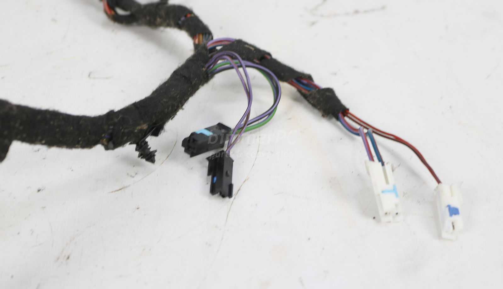 Picture of BMW 61117111904 Front Left Power Drivers Seat Memory Wiring Harness E53 Late for sale