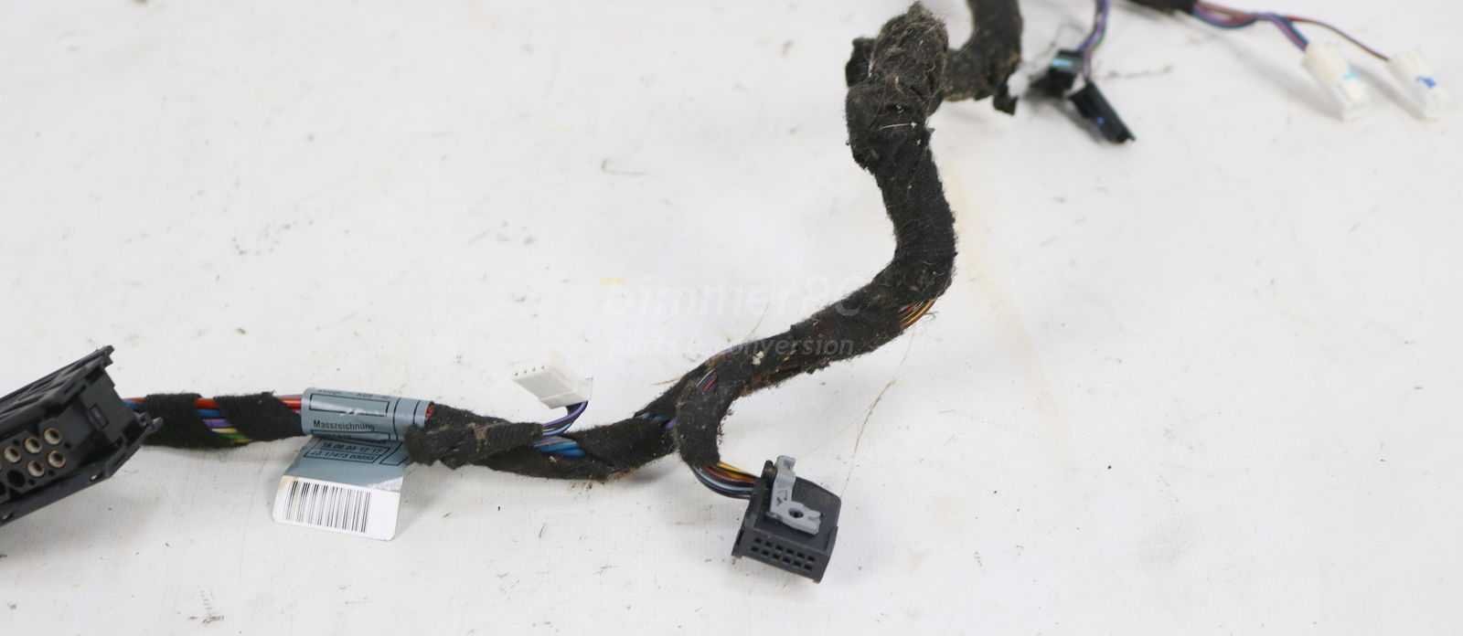 Picture of BMW 61117111904 Front Left Power Drivers Seat Memory Wiring Harness E53 Late for sale