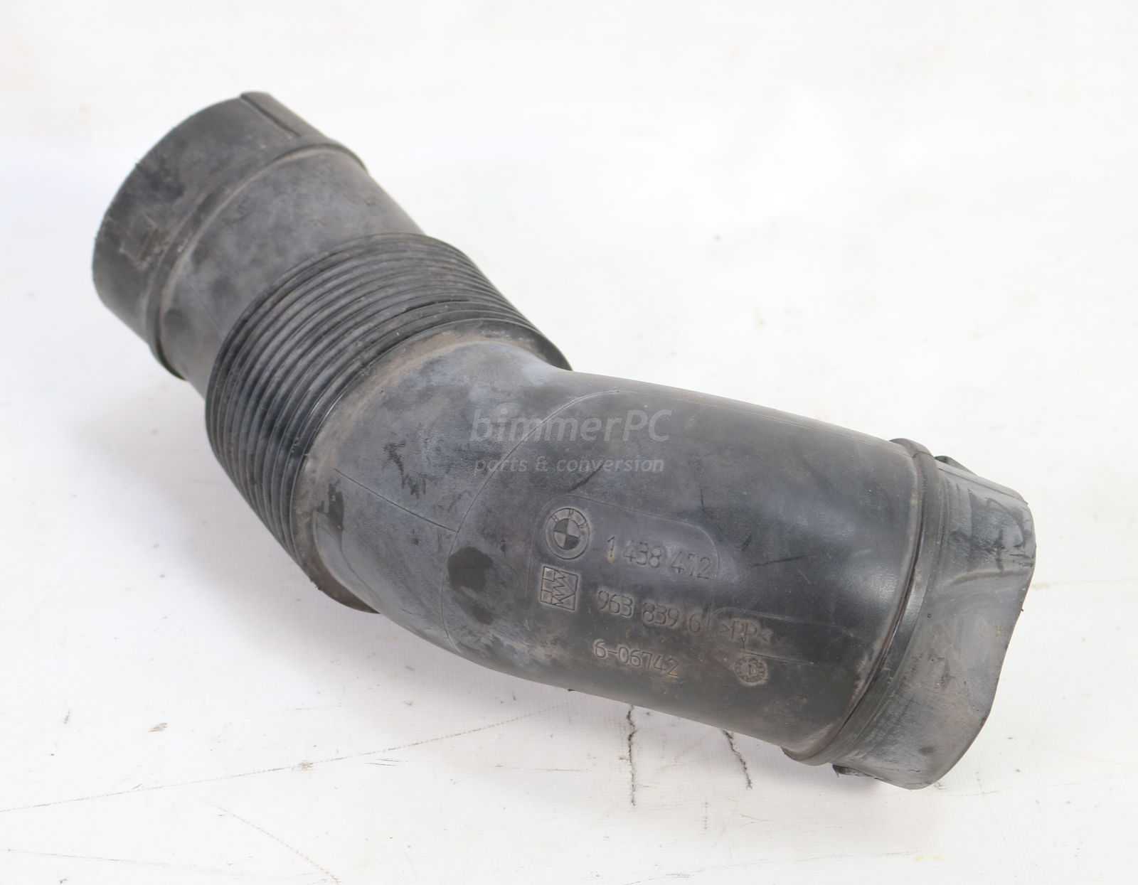 Picture of BMW 13711438472 Intake Air Duct Tube E53 V8 Early for sale