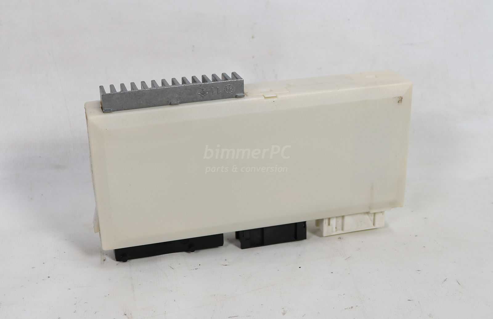 Picture of BMW 61356905842 General Module GMIII Body Control Computer Unit E53 Early for sale