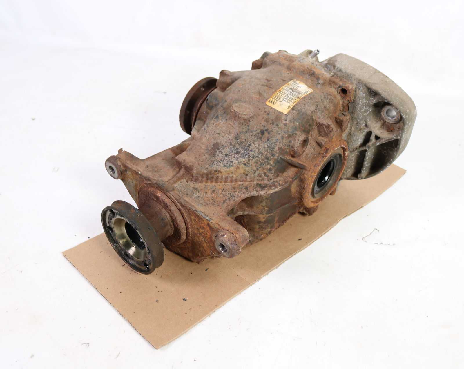 Picture of BMW 33101428652 Rear End Final Drive Differential 3.64 Medium Case E53 M62 Early for sale